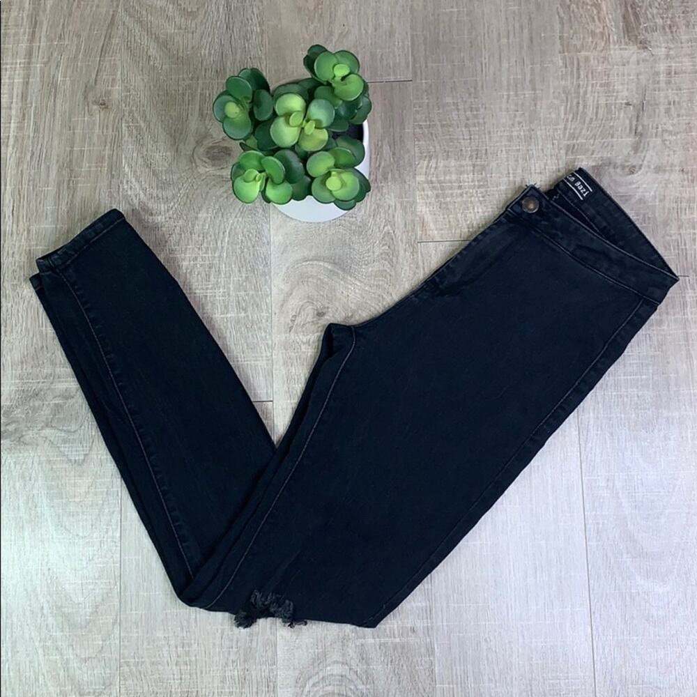 AMERICAN BAZI Junior's Black High Waist Distressed Skinny Jeans